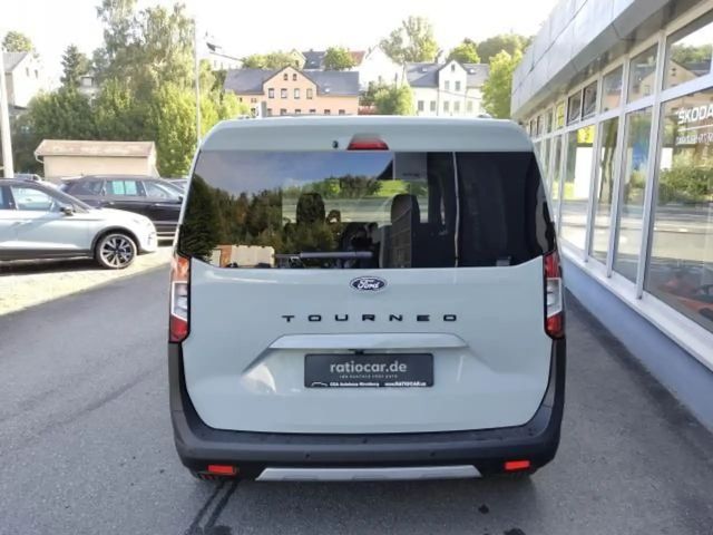 Ford Tourneo