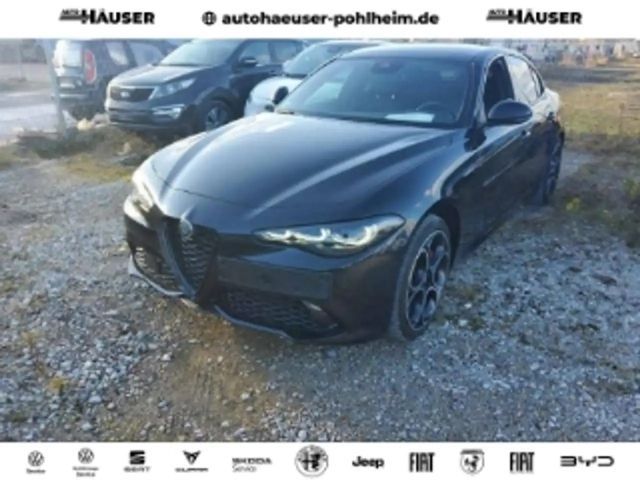 Alfa Romeo Giulia Veloce 2.0 Turbo Q4 PANO EL. SITZE KAMERA 2023 Benzine