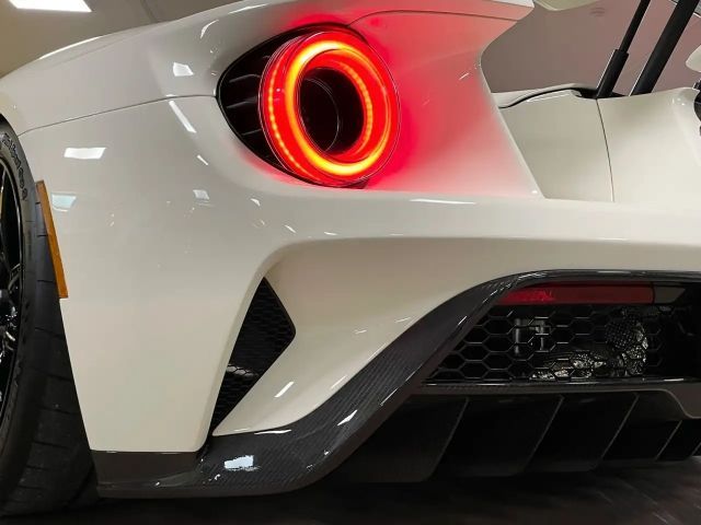 Ford GT