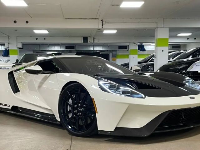 Ford GT