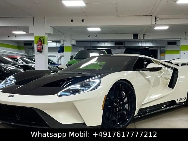 Ford GT