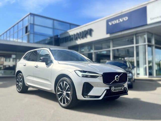 Volvo XC60 B4*AWD*NP72.290*Plus Dark*Pano*20Zoll*Keyl 2023 Diesel