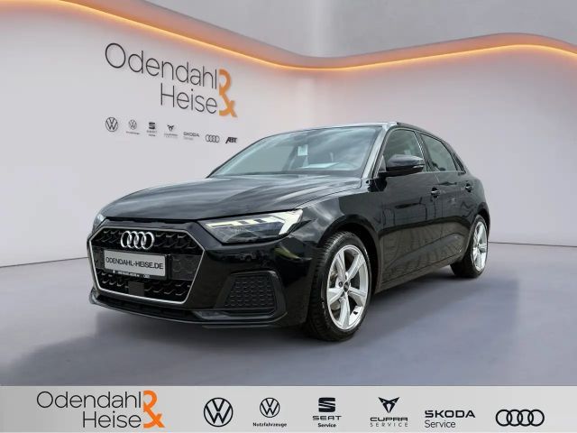 Audi A1 Sportback advanced TFSI S tronic  Navi 2022 Benzine