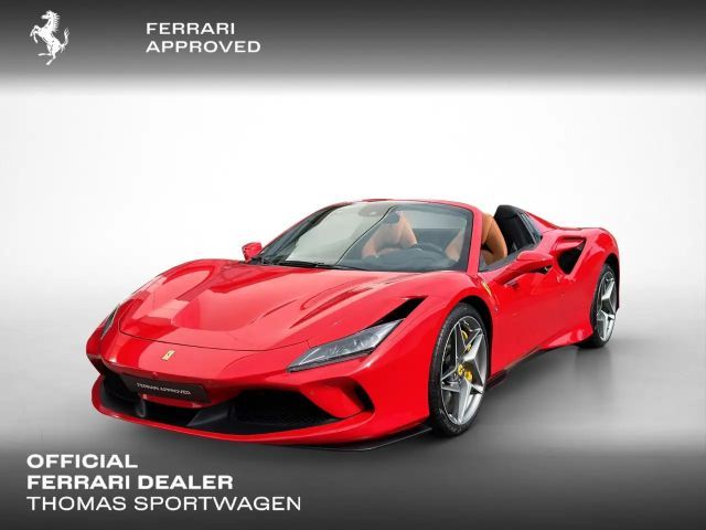 Ferrari F8 Spider LED / JBL / Surround View 2021 Benzine