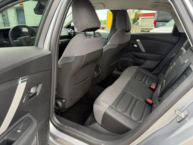 Citroen C4 X