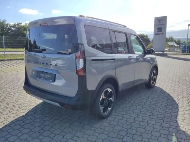 Ford Tourneo
