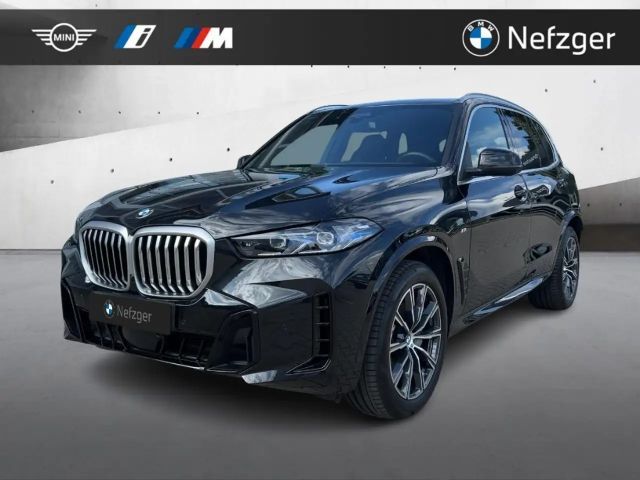 BMW X5 xDrive30d M Paket LED H&K Komfort Standheizung 2023 Diesel