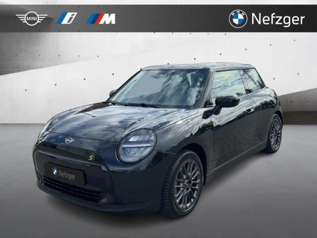 MINI Cooper SE Paket XS Essential Trim LED Sitzheizung 2024 Elektrisch