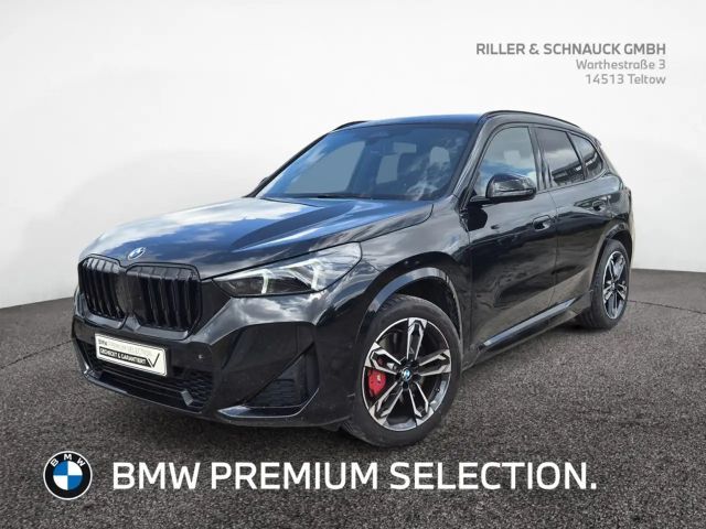BMW X1 sDrive 18i M Sport Pro PANO+AHK+KAM+LED+NA 2026 Benzine