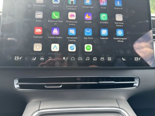 Xpeng G6