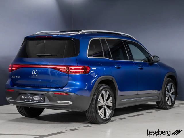 Mercedes-Benz EQB 250