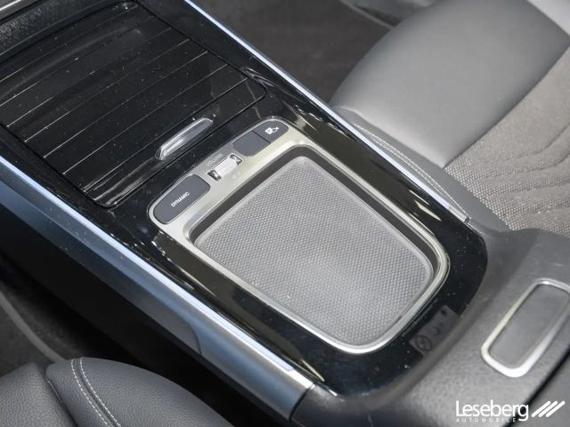 Mercedes-Benz EQB 250