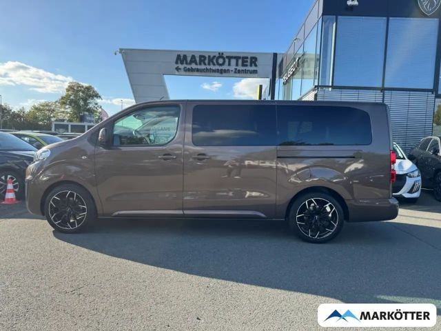 Peugeot Traveller