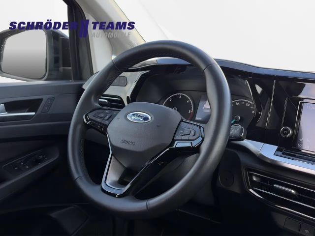 Ford Grand Tourneo