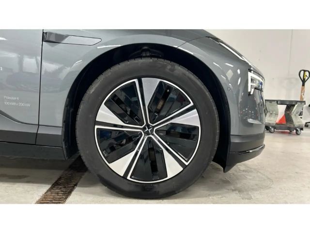 Polestar 4