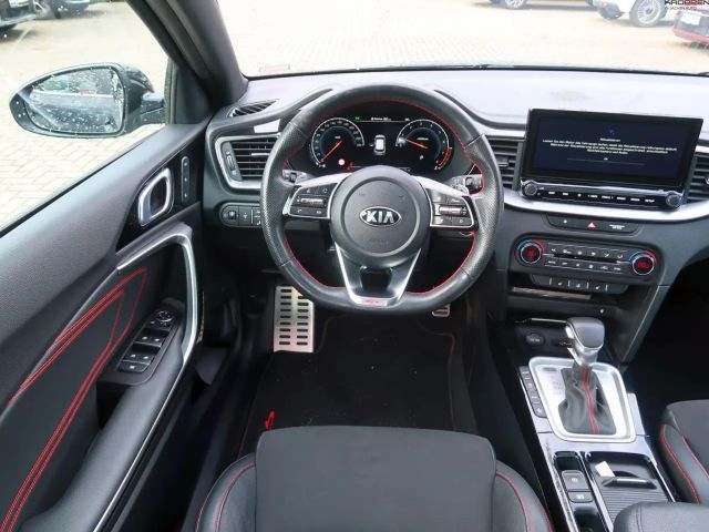 Kia Ceed / cee'd