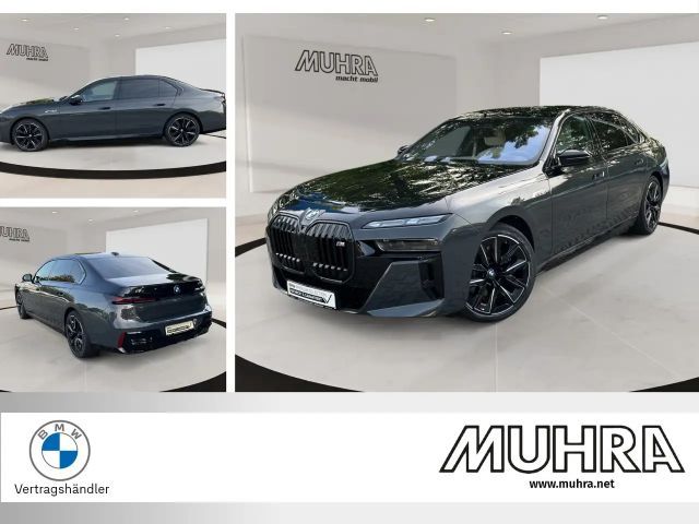 BMW i7 M70 xDrive 21" Individual Two-Tone Fond TV 2025 Elektrisch