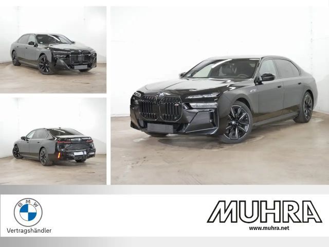 BMW i7 M70 xDrive M Sport 21" TV Massage Skylg. B&W 2025 Elektrisch