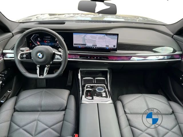 BMW 740