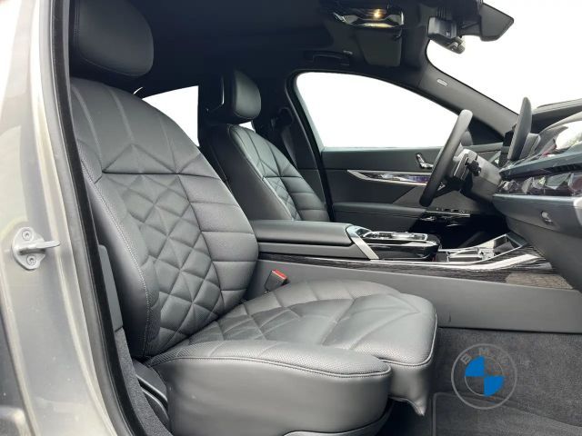 BMW 740