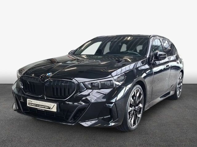 BMW 520 d xDrive Touring M-Sport Pro AHK Pano Head-Up uvm. 2026 Diesel