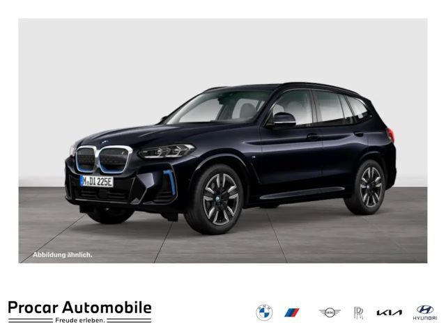 BMW iX3 M Sport PANO ACC RFK NAVI Standh. LED DAB 2024 Elektrisch