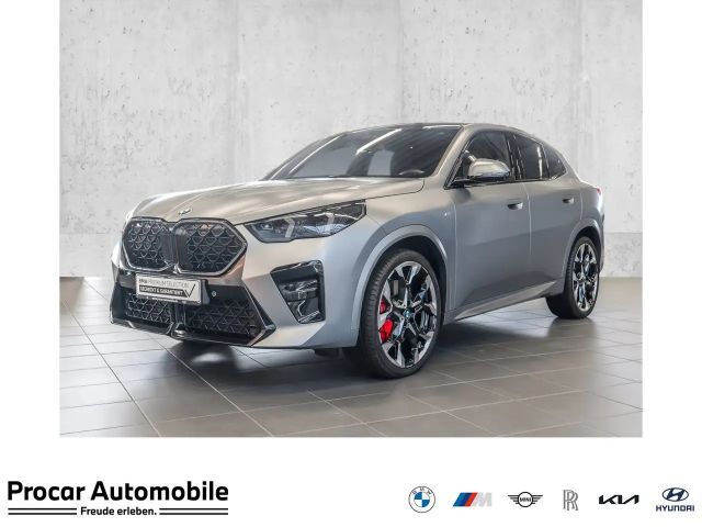 BMW X2 sDrive20i M Sport HUD PANO ACC RFK NAVI LED 2024 Benzine