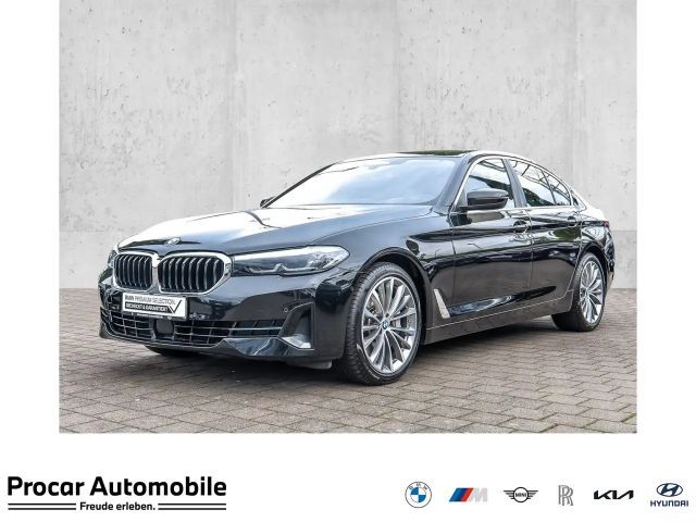 BMW 530 d xDrive HUD ACC AHK RFK NAVI Standh. LED 2022 Diesel