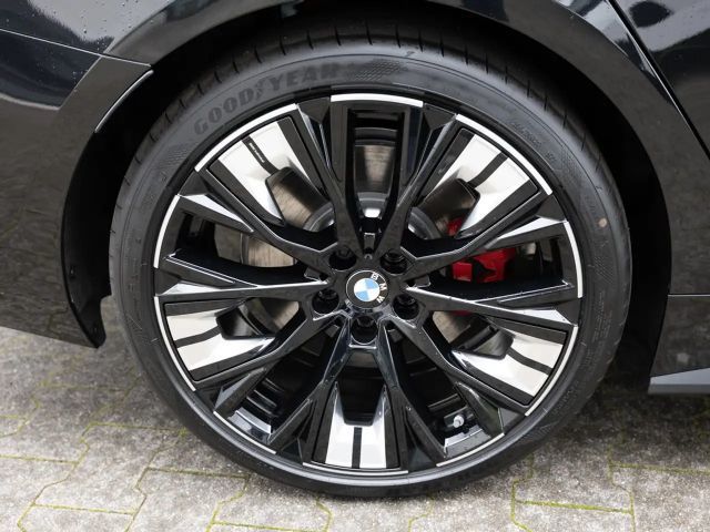 BMW 440