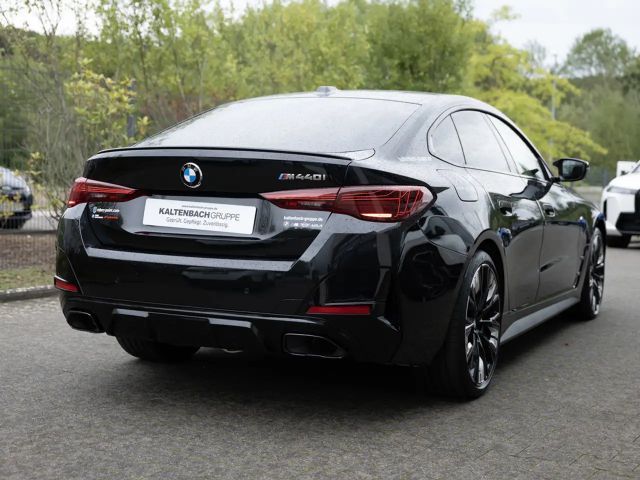 BMW 440