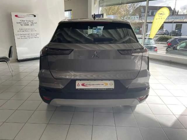 Mitsubishi Grandis