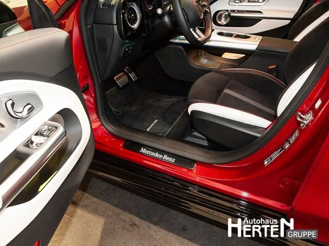 Mercedes-Benz CLA 350