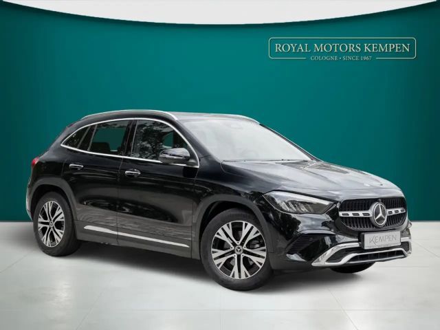 Mercedes-Benz GLA 200 Progressive DISTRONIC 360° AHK MBUX Memory 2025 Benzine