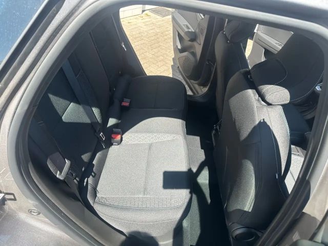 Mitsubishi Grandis