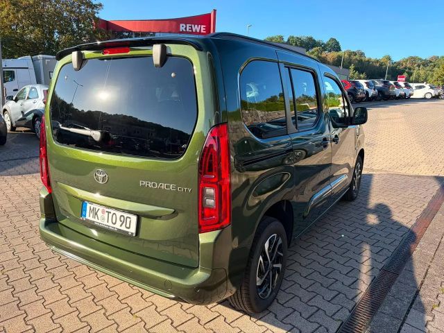 Toyota Proace City