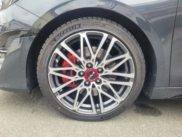 Kia Ceed / cee'd