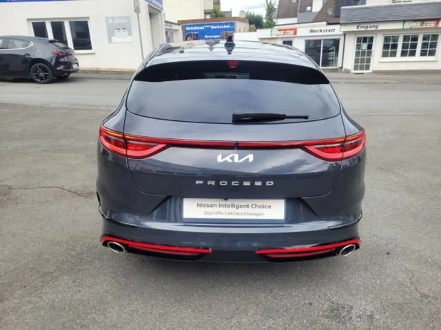 Kia Ceed / cee'd
