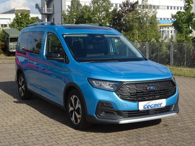 Ford Grand Tourneo