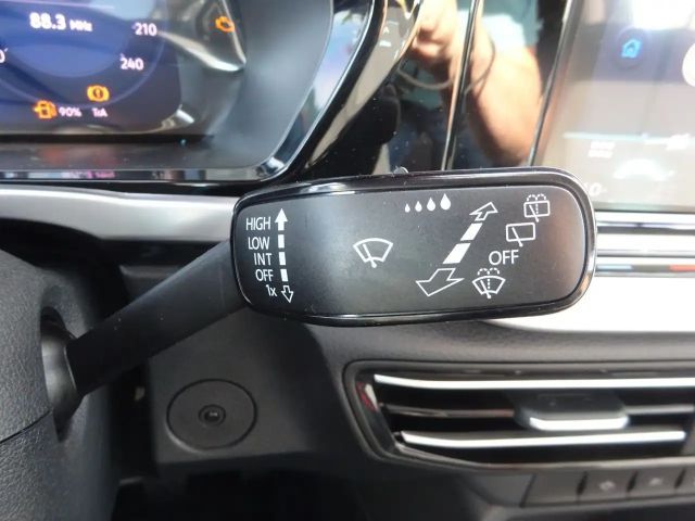 Ford Grand Tourneo