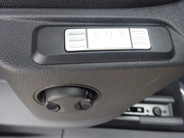 Ford Grand Tourneo