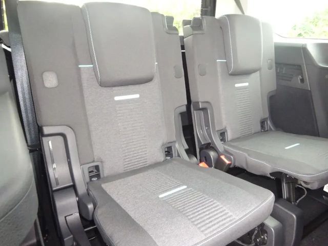 Ford Grand Tourneo