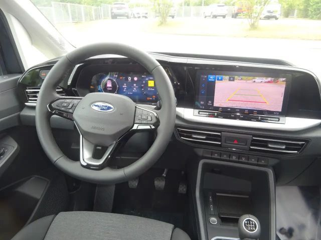 Ford Grand Tourneo