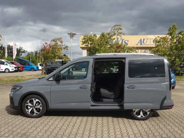Ford Grand Tourneo