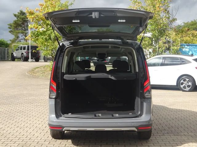 Ford Grand Tourneo