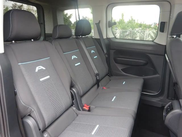 Ford Tourneo