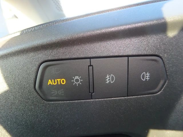 Ford Grand Tourneo