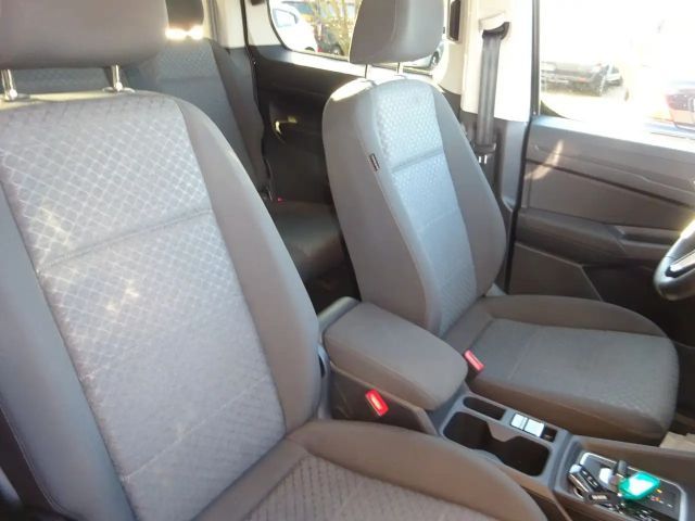 Ford Grand Tourneo