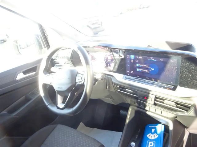 Ford Grand Tourneo