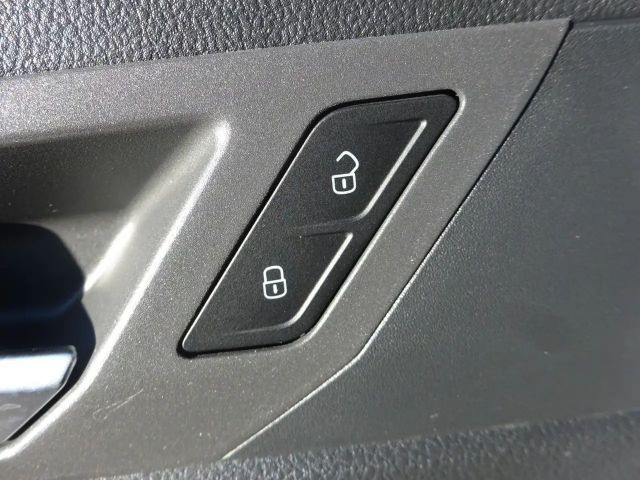 Ford Grand Tourneo