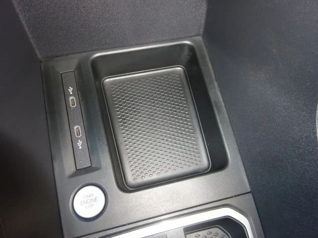 Ford Grand Tourneo